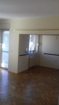 Nekretnina: Garsonjera, NOVI SAD, SOMBORSKI BULEVAR