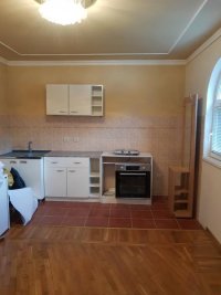 Nekretnina: Beograd, Rakovica, 1350€, 180 m2