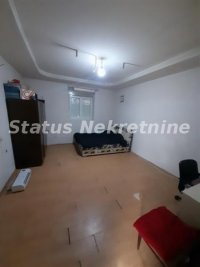 Nekretnina: Sremska Kamenica-Uknjižen Dvorišni stan 83 m2 za Renoviranje blizu Dunava-065/385 8880