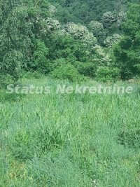 Nekretnina: Sremski Karlovci-Lep Građevinski Plac 989 m2 na Stražilovo gde priroda ljubi nebo-065/385 8880