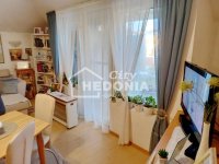 Nekretnina: Zemun polje, komforan dvoiposoban stan ID#8174