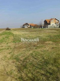 Nekretnina: Hitno!!! Plac u Surčinu, 10 ari, deljiv, uknjženo ID#2129