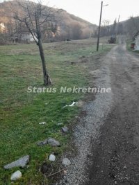 Nekretnina: Fruška Gora-Lepa osunčana velika Građevinska parcela 4689 m2 na brdu iznad Beočina-065/3858880