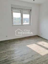 Nekretnina: Zemun, Prvomajska, nov trosoban stan ID#8438