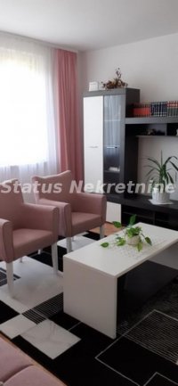 Nekretnina: Gospođinci-*NAŠA PREPORUKA*-Fantastičan Uknjižen Trosoban stan 83 m2 u centru mesta-065/385 8880