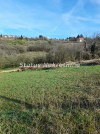 Nekretnina: Sremska Kamenica-Artiljevo-Povoljno Lep Plac 1544 m2 na Fruškoj gori-065/385 8880