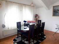 Nekretnina: Voždovac – Zaplanjska (bele zgrade) - 85kvm (+70kvm gornji nivo) ID#21828