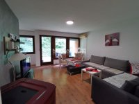 Nekretnina: Leštane, gradnja 80-tih, fas. cigla