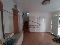 Nekretnina: Prodaje se kuća u Sremskoj Kamenici. ID#5376