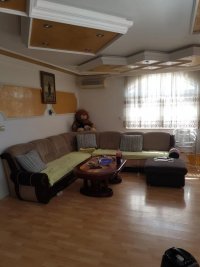 Nekretnina: Beograd, Zemun, 2000€, 160 m2