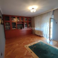 Nekretnina: Vrčin, porodična kvalitetna kuća