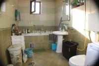 Nekretnina: Extra kuća na odličnoj lokaciji-Veternik-tel:065/3858-888