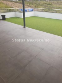 Nekretnina: Petrovaradin-Useljiv stan 121 m2 sa Velikom Terasom i Dva Garažna Mesta-065/385 8880
