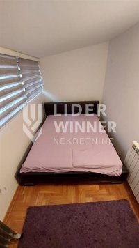 Nekretnina: Stan u urednoj zgradi na top lokaciji ID#125557