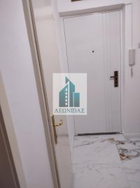 Nekretnina: Na prodaju 4.0 stan, renoviran, u strogom centru Niša! Ured.