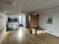 Nekretnina: Beograd, Zemun, 2600€, 300 m2