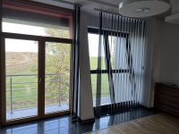 Nekretnina: Beograd, Zemun, 2600€, 300 m2