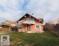 Nekretnina: Kuća 205 m², 23,38 ari, Obrenovac, Zvečka – 175 000 € (POLUNAMEŠTENA)