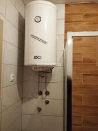 Nekretnina: Dva nezavisna stana