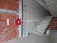 Nekretnina: Futoška-Lokal 190 m2 sirovo stanje u blizini Sajma za Informatičare ili Ordinaciju-065/385 8880