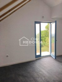 Nekretnina: Barajevo, Beljina, spratna kuća na 161 ari placa ID#8656