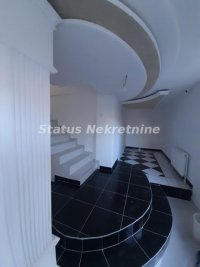 Nekretnina: Veternik-Velelepna Sedmosobna kuća 250 m2 u mirnom kraju za Kupce sa Stilom-065/385 8880