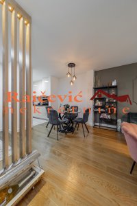 Nekretnina: VRACAR Novopazarska ID: 89906
