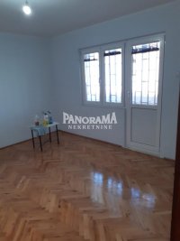 Nekretnina: Glumčevo Brdo,105m2+druga kuća od 711m2,67ari,uknjiženo ID#5112