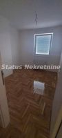 Futog-Uknjižen Trosoban stan 52 m2 sa Parking Mestom-065/385 8880
