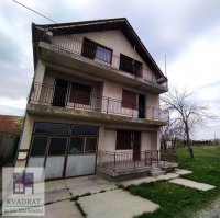 Nekretnina: Kuća 228 m², 12 ari, Obrenovac, Barič – 130 000 €