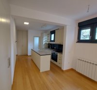 Nekretnina: 3.5, VRAČAR, Novopazarska, 84m2, garaža, LUX, ID:, 176285