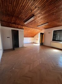 Nekretnina: Jagodina, uknjižena projektovana kuća, hitno