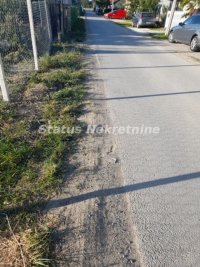 Nekretnina: Veternik-Odmah Useljiv Ograđen Plac 880 m2 pogodan za Parking-065/385 8880