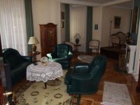 Nekretnina: Prelepa porodicna kuca na Dedinju na 4 ari placa