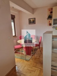 Nekretnina: Lux 2.0 stan kod Doma zdravlja, na Crvenom pevcu