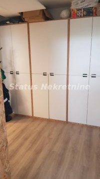 Nekretnina: Lokal Na Bulevaru Evrope sa Velikim portalom 50 m2-065/3858-888