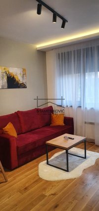 Nekretnina: Apartman na Zlatiboru u Titovoj Vili ID#6511