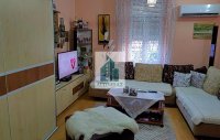 Nekretnina: 2.0 stan na prvom spratu POVOLJNO