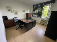 Nekretnina: Atelje 212, opremljene dve kancelarije