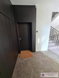 Nekretnina: Savski venac, Dedinje, Velisava Vulovića, 85m2