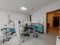 Nekretnina: Hilandarska, nameštena stomatološka ordinacija
