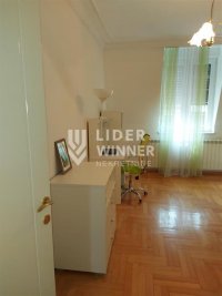 Nekretnina: Odličan, lux salonac na top lokaciji ID#8223