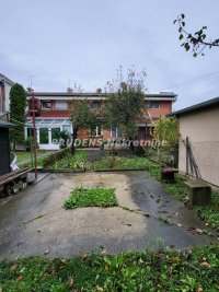 Nekretnina: Batajnica, stan-kuća sa baštom, uknjiženo