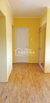 Nekretnina: Zemun, Glavna, 2.0, renoviran, opremljen, parking, useljiv ID#9493