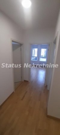 Nekretnina: Podbara-Odmah Useljiv Nov Trosoban stan 74 m2-065/385 8880
