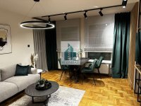 Nekretnina: Lux 3.0 stan, Bulevar Nemanjića, sa garažom
