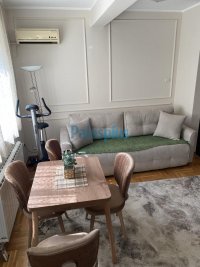Nekretnina: Zemun  2.0 + garažno mesto