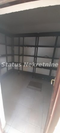 Nekretnina: Banatić-Odličan Poslovni prostor 150 m2 Pogodan za Ofis i Magacine sa Parkingom-065/385 8880