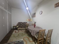 Nekretnina: Kuća za izdavanje - za učenice