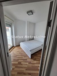Nekretnina: Bulevar-useljiv namešten Dvoiposoban stan 67 m2 na ćošku sa Ćirpanovom
